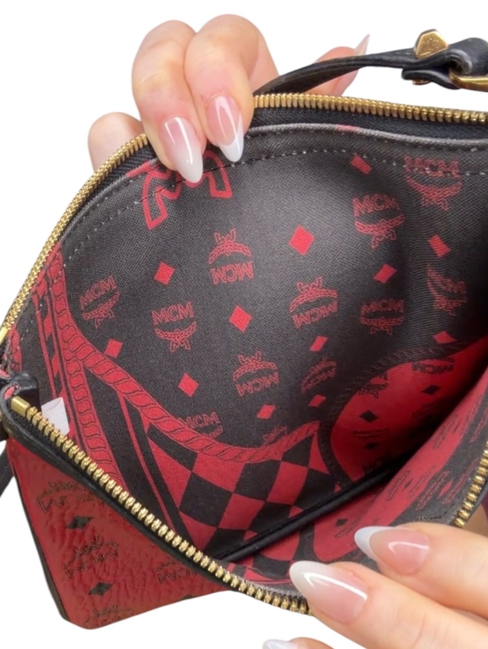 MCM Red Visetos Coated Canvas Zip Wristlet Clutch Pouch Black Trim Gold Hardware - Picture 8 of 10